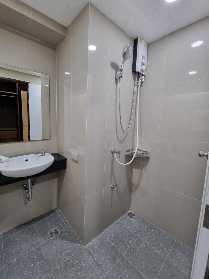 Tiara Place Bangkok Ngoại thất bức ảnh
